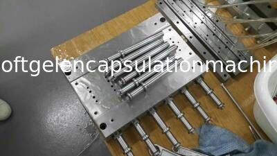 Los Ss encapsulan piezas de la máquina de rellenar llenan los émbolos materiales de la inyección bombean la encapsulación de Softgel
