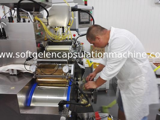 La máquina del fabricante de la cápsula del aceite del origen del coco, encapsula el equipo de relleno y la fórmula