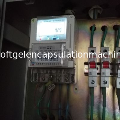 Impulso inconsútil de la máquina de Softgel de la boca multi que corta el alto ratio del producto final