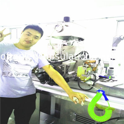 4 - máquina de la cápsula de Softgel del poder 12Kw para el aceite de pescado/la vitamina garantía de 1 año