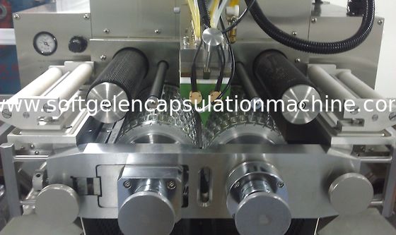 Máquina de la encapsulación del embalaje del aceite de Softgel de la escala de R y de D con diagnosis de faltas