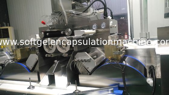 Máquina farmacéutica de la cápsula de Softgel para el aceite de pescado Softgel 120000 PC/H