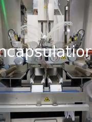 Las cápsulas de gelatina suaves S403 suavemente encapsulan la fabricación de la máquina CON el convoyer de acero de Stinless