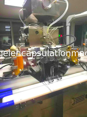 Máquina suave de la cápsula de gelatina de la encapsulación médica para el relleno del aceite de pescado